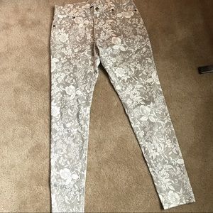 Hue- tan floral stretch denim